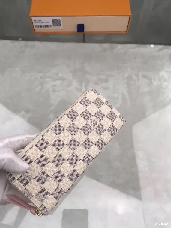 Cheap Vuitton WALLET CLEMENCE Louis 0519